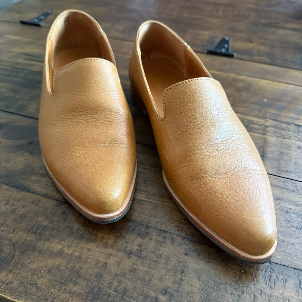 Sz 8 Women’s Patina Brand Tan Leather Loafers Classic